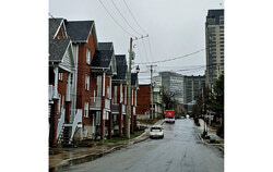 Gatineau’s housing crisis, driven by low vacancy rates, rising rents, and insufficient affordable supply, is deepening according to a new IRIS report, which warns that without structural reforms and greater public intervention, the city’s most vulnerable residents will be increasingly left behind. Photo: Tashi Farmilo