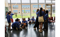 Le Lab-École Gatineau, inauguré le 9 juin, représente une nouvelle façon de concevoir l'école du futur au Québec pour favoriser le bien-être, la persévérance et la réussite éducative des élèves. Crédit photo : Tashi Farmilo