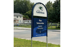 La Ville de Gatineau a installé une halte-chaleur temporaire près du parc Sanscartier, où les personnes en situation d’itinérance pourront se reposer, manger et obtenir des services pendant l’hiver. Crédit photo : Gracieuseté