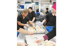 A $9.3 million commitment from Quebec’s education ministry will allow La Cantine pour tous to expand its pay-what-you-can school meal program, including adding new schools and local food partners in the Outaouais. Photo: Courtesy of the La Cantine pour tous