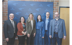 From left to right:  Stéphane Lacasse, Interim Director General for CSSPO, Geneviève Carrier, Assistant Director General for CREDDO, Maude Marquis-Bissonnette, Gatineau Mayor, Isabelle Cousineau, Parc-de-la-Montagne – Saint-Raymond councillor, Steve Moran, Hull-Wright councillor, Adrian Corbo, Manoir-des-Trembles – Val-Tétreau councillor. Photo: Courtesy