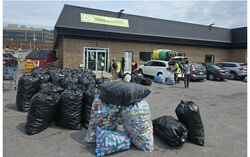 Consignaction is opening at least four new return locations in Gatineau and restricting Ontario residents to Express Return only, after cross-border traffic overwhelmed its Consignaction+ site at 84 Jean-Proulx Street and left local residents facing lineups of up to an hour. Photo: Tashi Farmilo